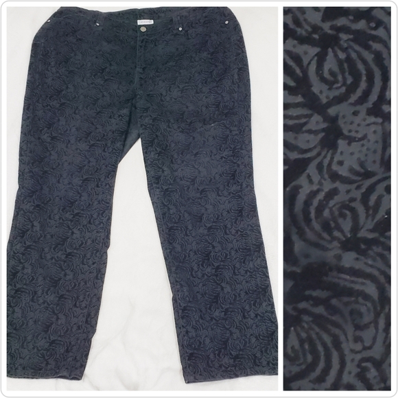 Catherines Pants - 3/$20 SALE💋Catherine's Black Velvety Dressy Pants